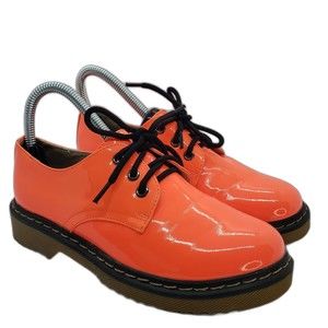Lady Godiva Neon Orange Faux Leather Lace Up Round Toed Size 6 Women's Shoes